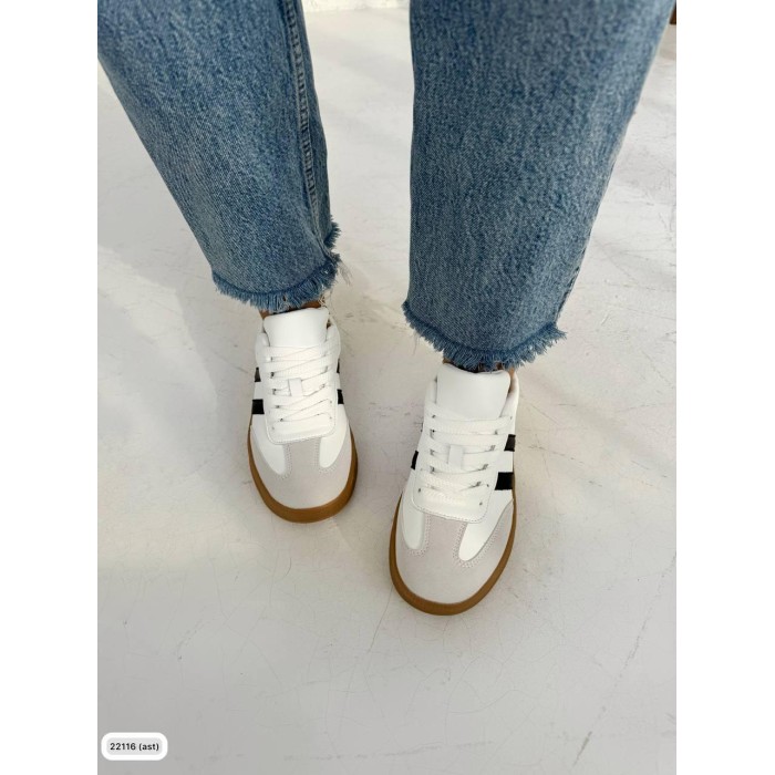 Кросівки жіночі зі смужками натуральна шкіра/замша білі 36,39р