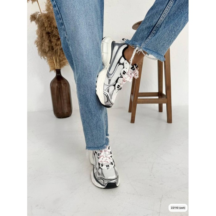 Кроссівки жіночі з екошкіри жіночі сріблясто-білі 37,38р