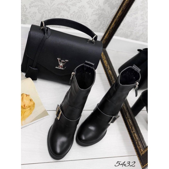 Черевики жіночі натуральна шкіра чорні демі 40р