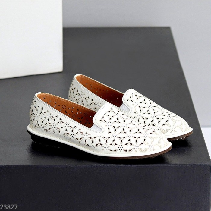 Сліпони жіночі натуральна шкіра білі 36,38,39,40,41р