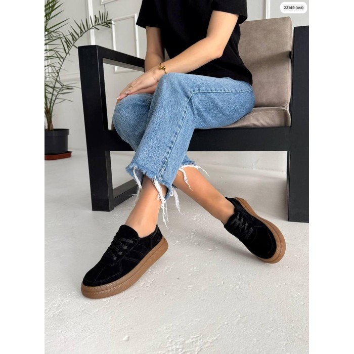 Кеды женские чёрные натуральная замша 39,40р