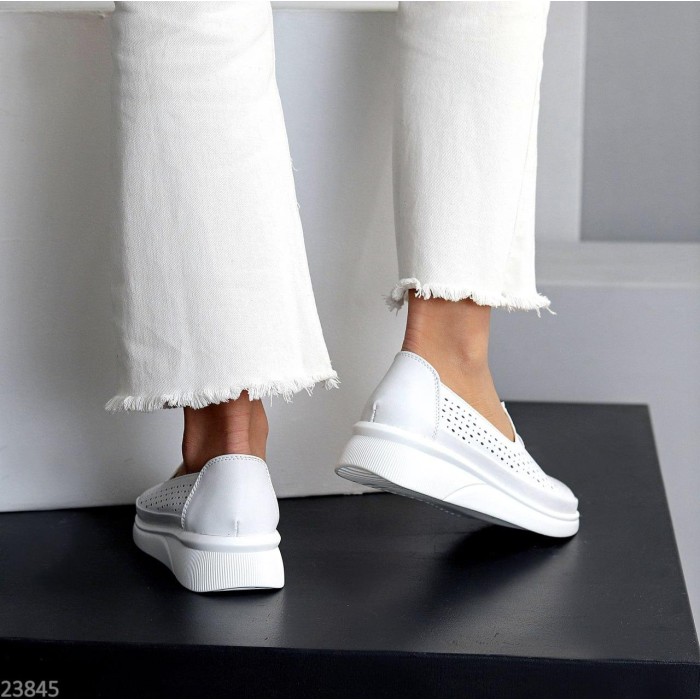 Сліпони жіночі натуральна шкіра білі 39р