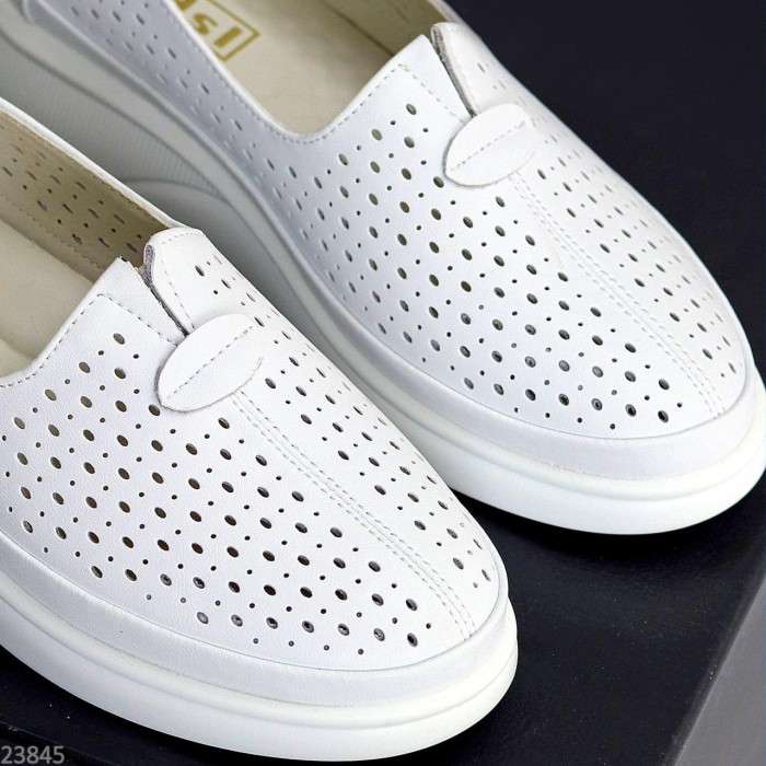 Сліпони жіночі натуральна шкіра білі 39р