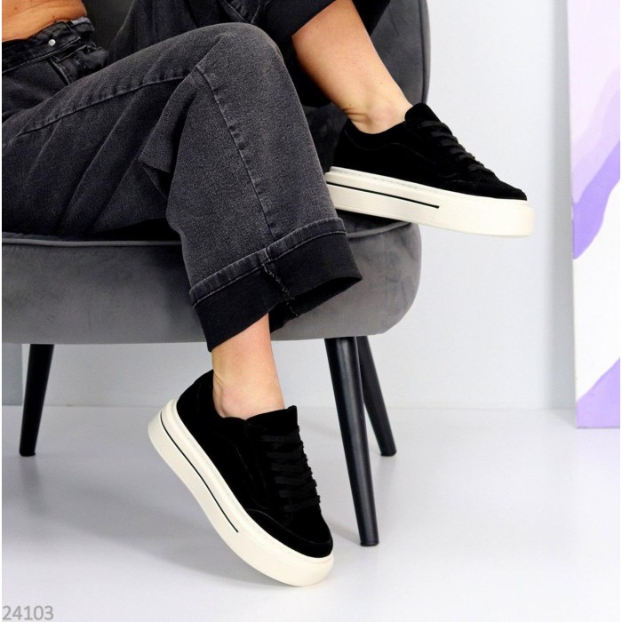 Кеди жіночі натуральна замша чорні 37,38,39,40р