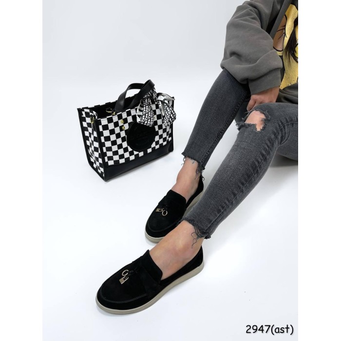 Туфлі/Лофери жіночі натуральна замша чорні 37р