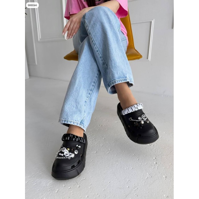 Крокси жіночі чорні на 37,39р.