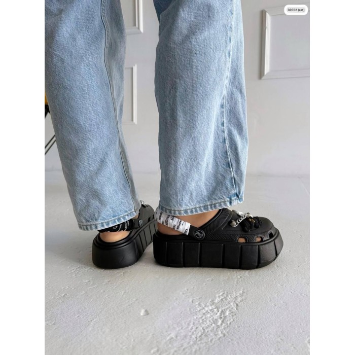 Крокси жіночі чорні на 37,39р.