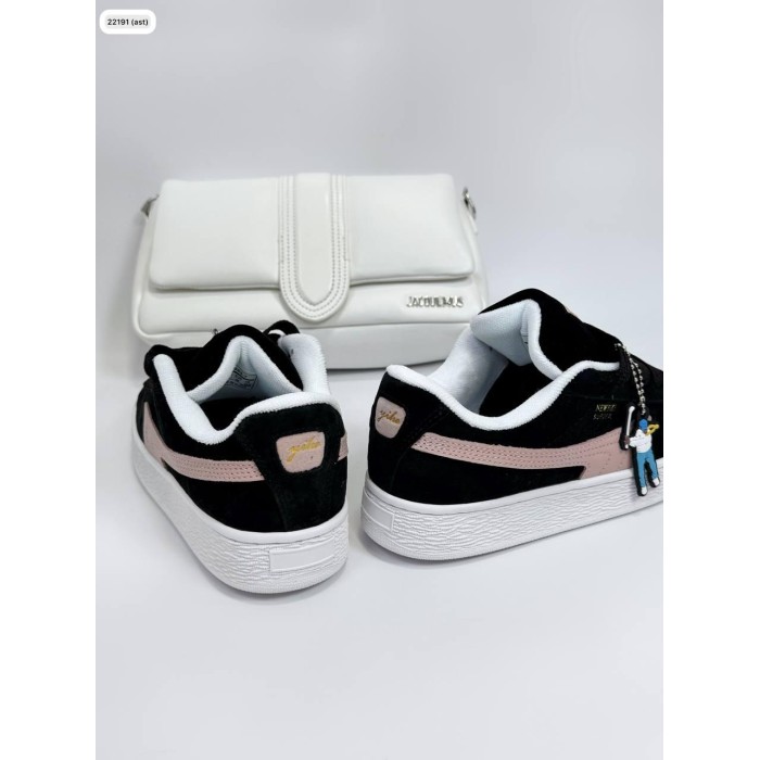 Кросівки жіночі чорні натуральна замша 38р