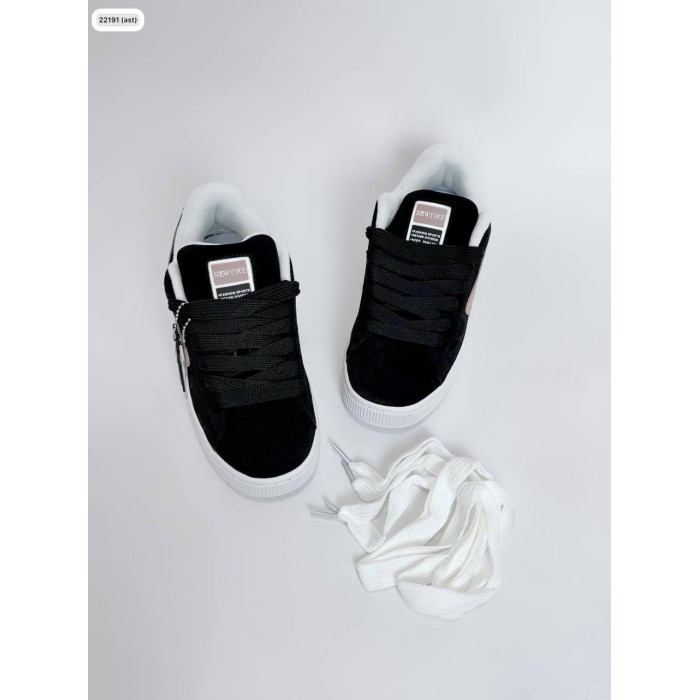 Кросівки жіночі чорні натуральна замша 38р