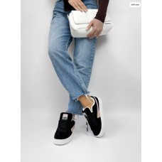 Кросівки жіночі чорні натуральна замша 38р