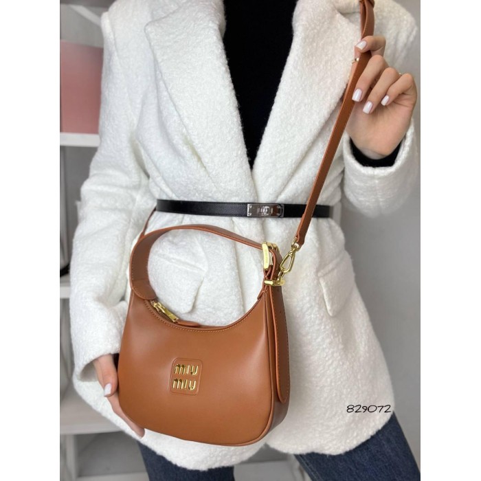 Сумка жіноча МіуМіу полу кругла натуральна шкіра Карамель, Чорна