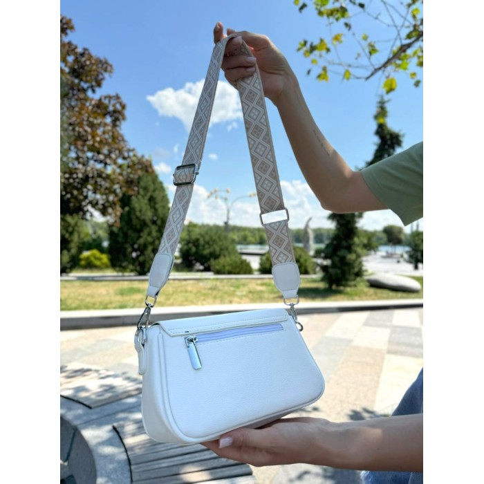 Сумка женская широкий ремень вышивка  экокожа люкс Белая