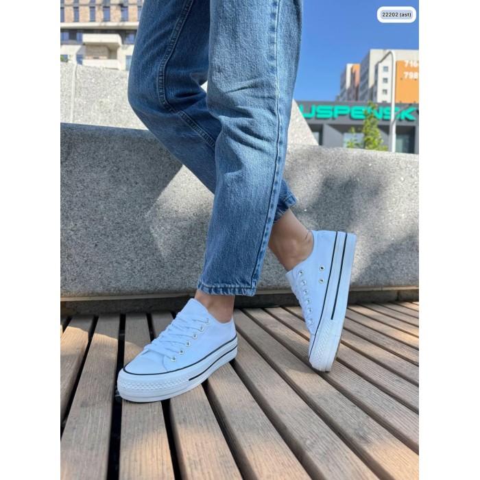 Кеди жіночі взуттєвий текстиль/екошкіра білі на 36,37,38,39р