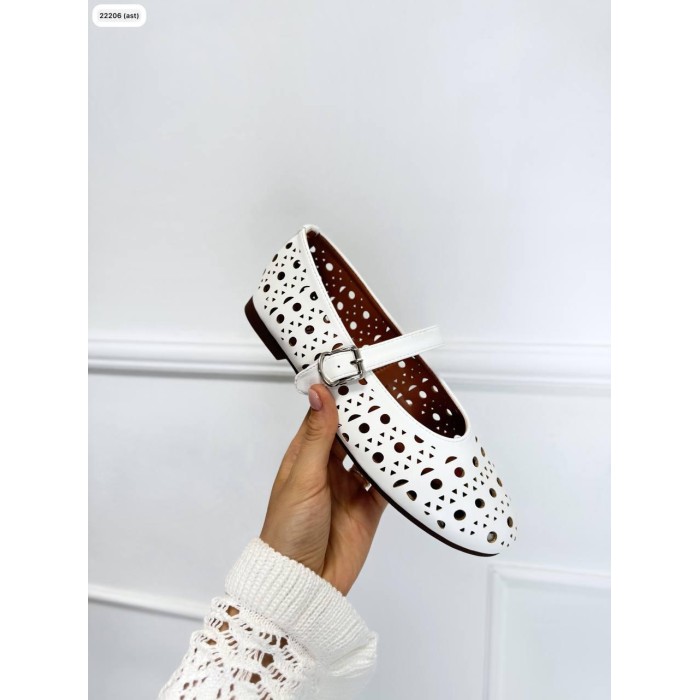 Балетки жіночі з екошкіри колір білий 39р