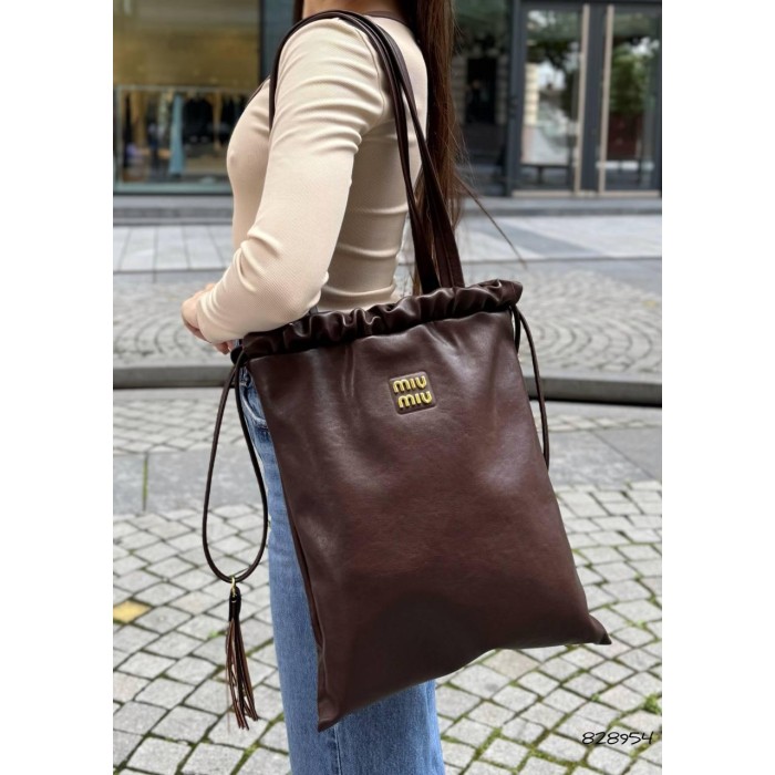 Сумка жіноча мішечок натуральна шкіра Шоколад