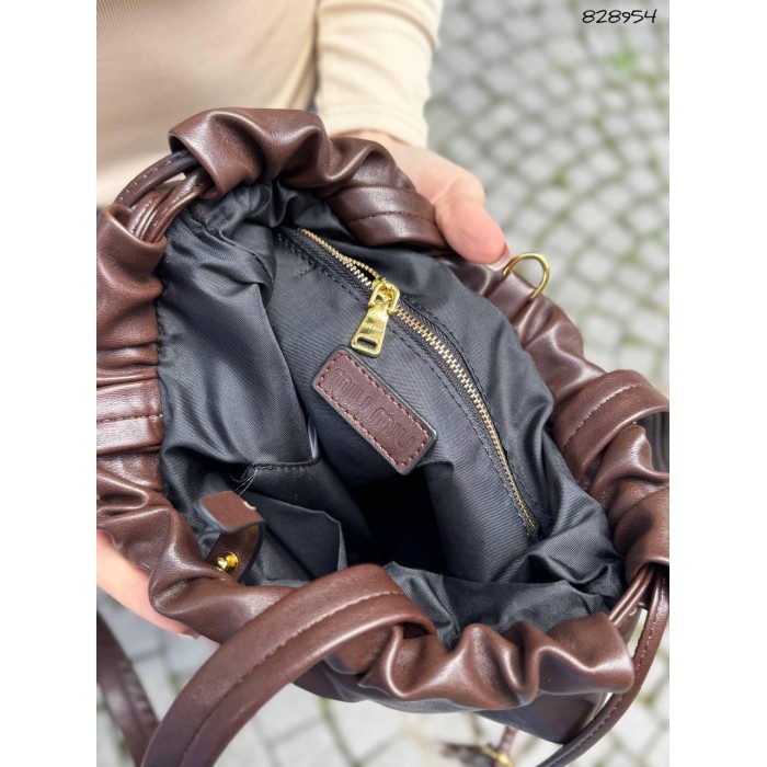 Сумка жіноча мішечок натуральна шкіра Шоколад