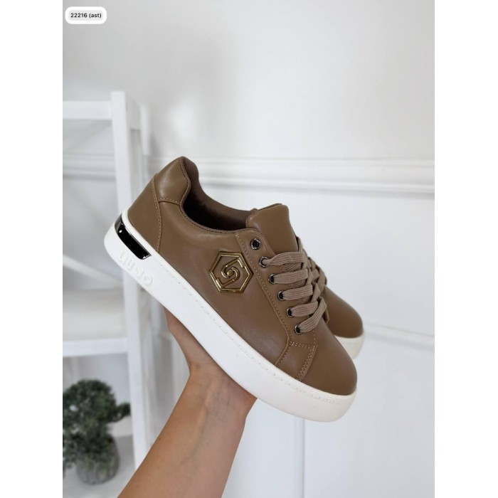 Кеди жіночі карамель натуральна шкіра на 35.5,37,38р