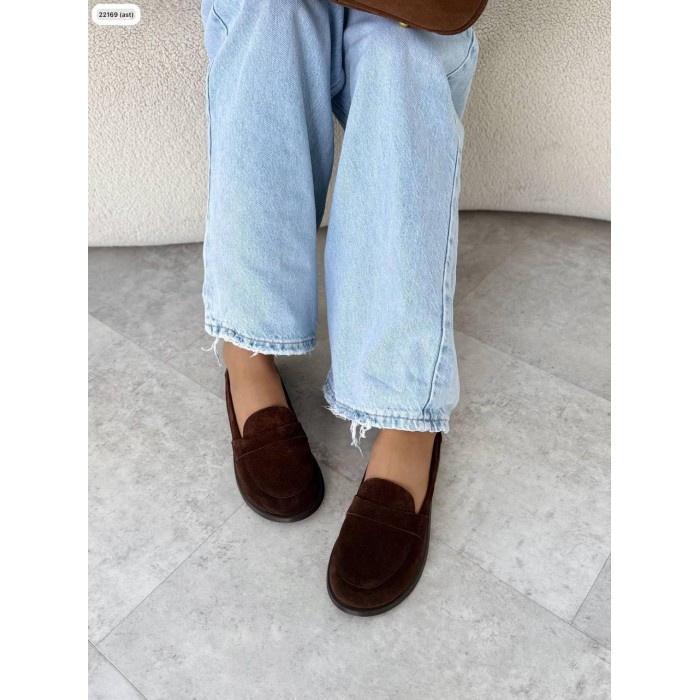 Туфлі/Лофери жіночі колір:шоколад натуральна замша 36,38р