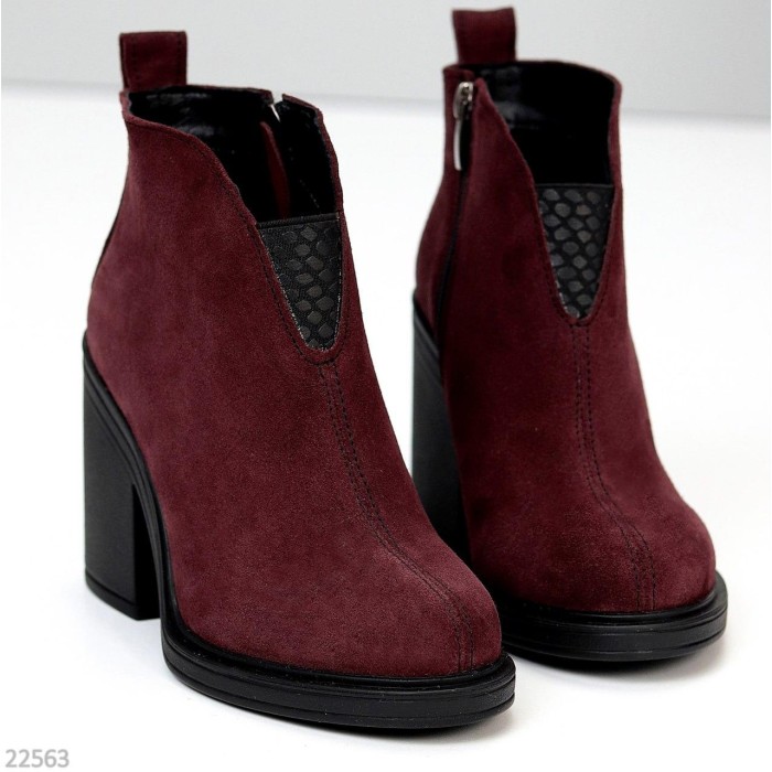 Ботильйони жіночі натуральна замша колір-бордо деми 40р