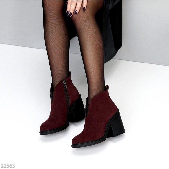 Ботильйони жіночі натуральна замша колір-бордо деми 40р