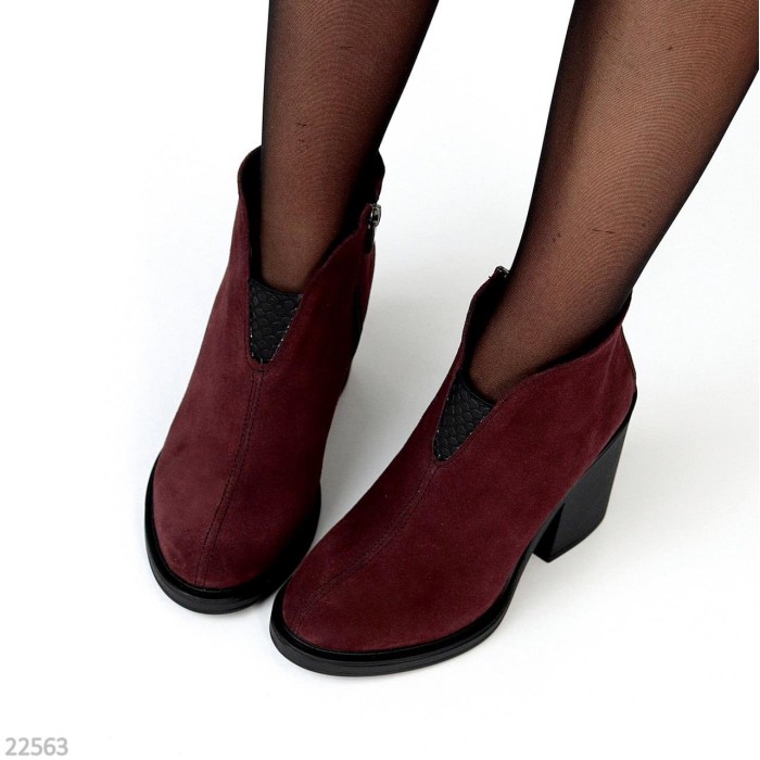 Ботильйони жіночі натуральна замша колір-бордо деми 40р