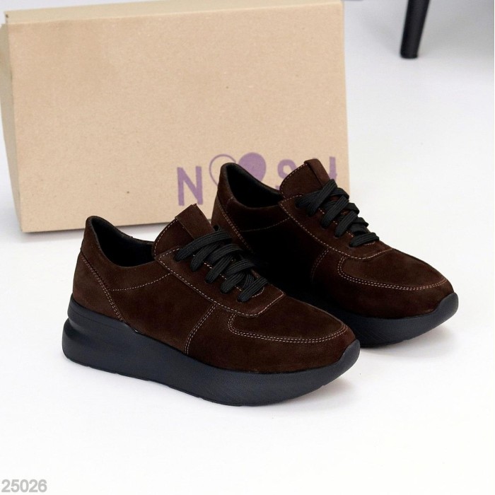 Кросівки жіночі натуральна-замша шоколад 37,40р