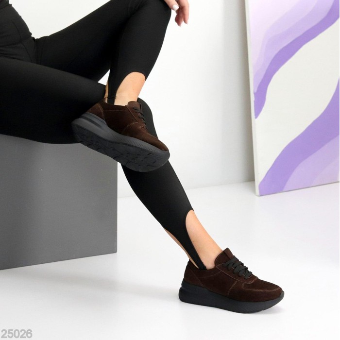 Кросівки жіночі натуральна-замша шоколад 37,40р