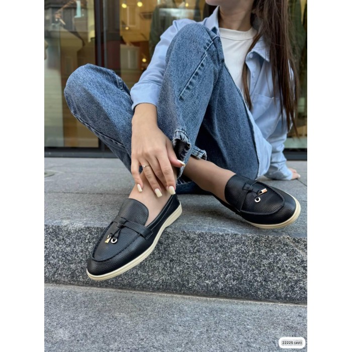 Туфлі/Лофери жіночі натуральна кожа Чорні 36,39,41р