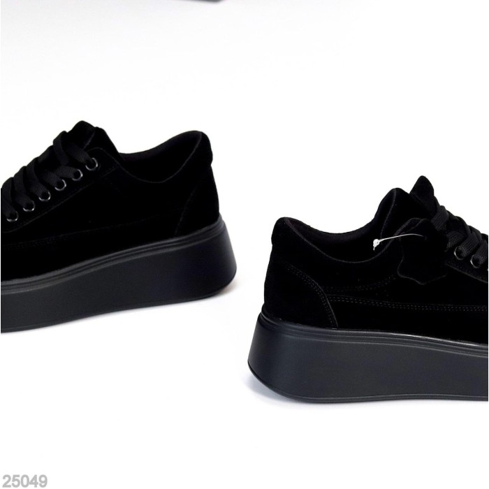 Кросівки жіночі натуральна замша чорні 38,39,40,41р