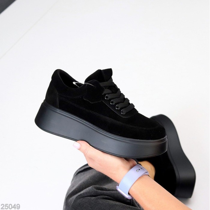 Кросівки жіночі натуральна замша чорні 38,39,40,41р