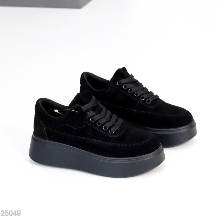 Кросівки жіночі натуральна замша чорні 38,39,40,41р