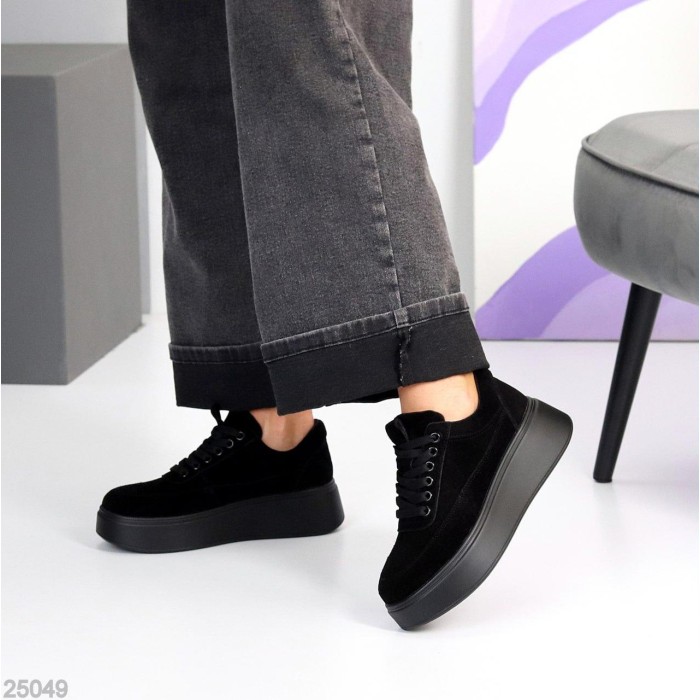 Кросівки жіночі натуральна замша чорні 38,39,40,41р