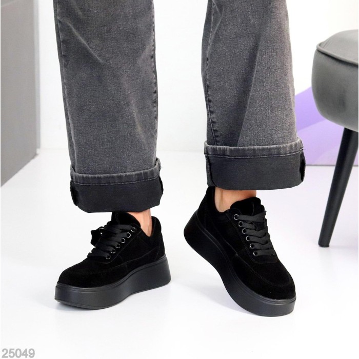 Кросівки жіночі натуральна замша чорні 38,39,40,41р