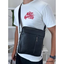 Сумка чоловіча Кросбоді натуральна шкіра Чорна