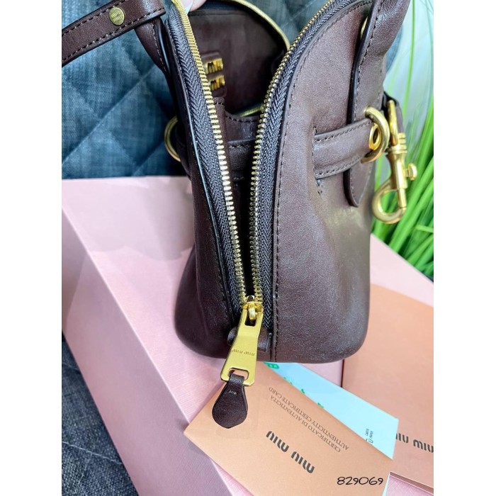 Сумка жіноча з зустрічною змійкою  натуральна шкіра Чорна, Шоколад, Бургунді