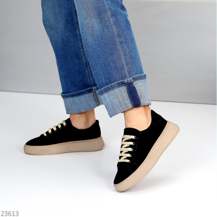 Кеди жіночі натуральна замша чорні 37,38,39,40р