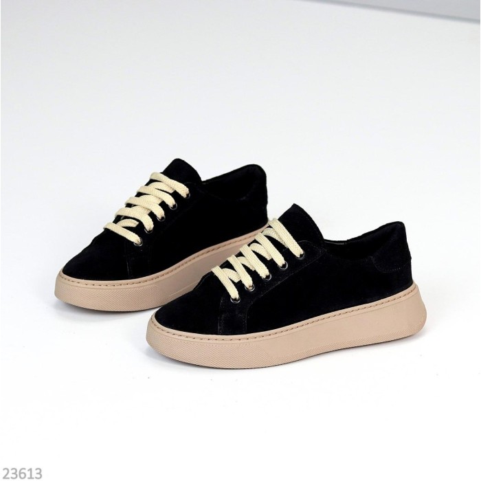 Кеди жіночі натуральна замша чорні 37,38,39,40р