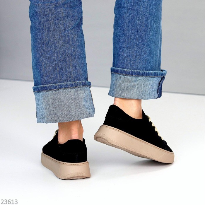 Кеди жіночі натуральна замша чорні 37,38,39,40р