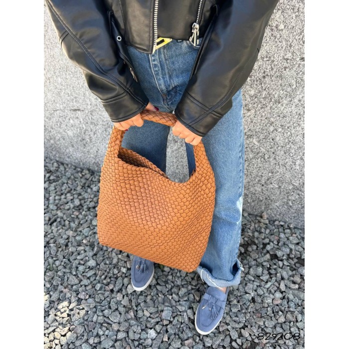 Сумка жіноча мішечок 2 в 1 плетіння екошкіра люк колір: Оливковий, Чорний, Кемел Кемел