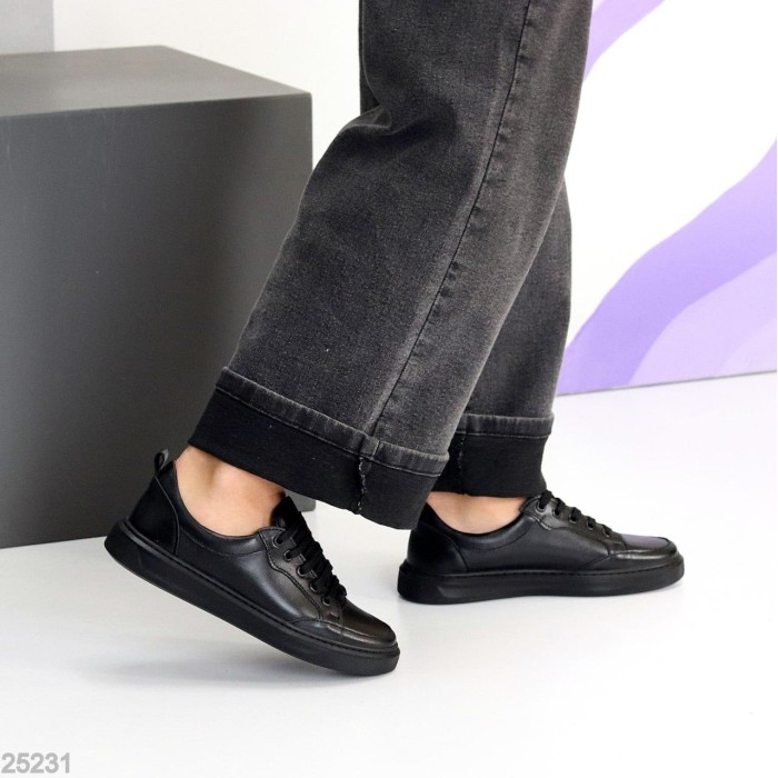 Кеди жіночі натуральна шкіра чорні 36,37,38,39,40р