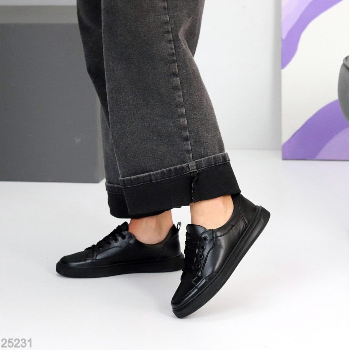 Кеди жіночі натуральна шкіра чорні 36,37,38,39,40р