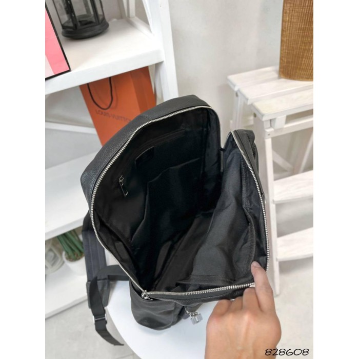 Рюкзак унісекс, натуральна шкіра.Чорний