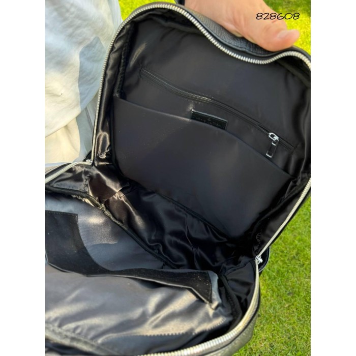 Рюкзак унісекс, натуральна шкіра.Чорний