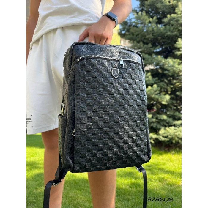 Рюкзак унісекс, натуральна шкіра.Чорний