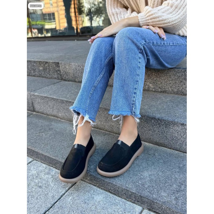 Туфлі/Лофери жіночі натуральна шкіра Чорні 36,38,39,41р