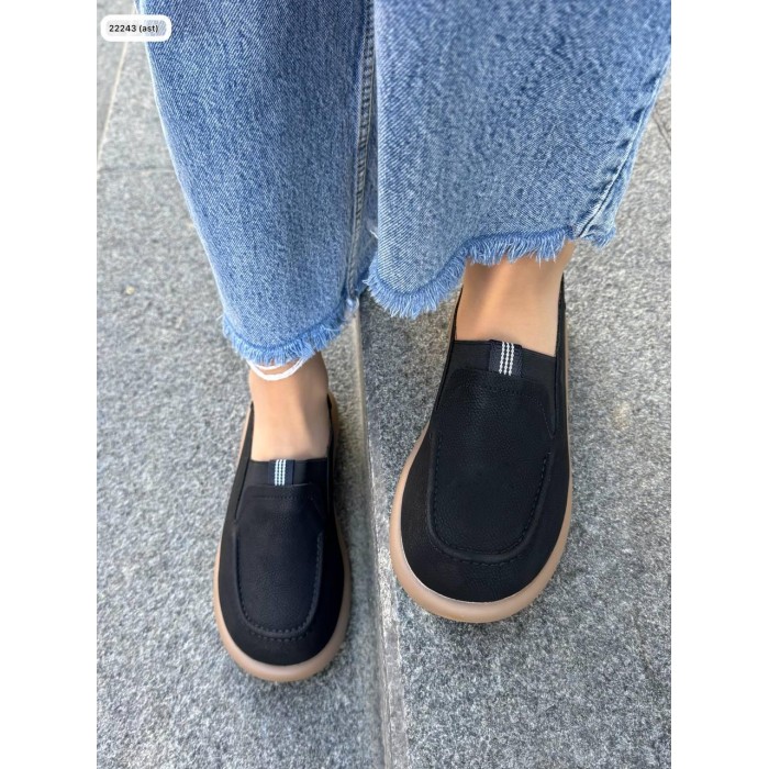 Туфлі/Лофери жіночі натуральна шкіра Чорні 36,38,39,41р