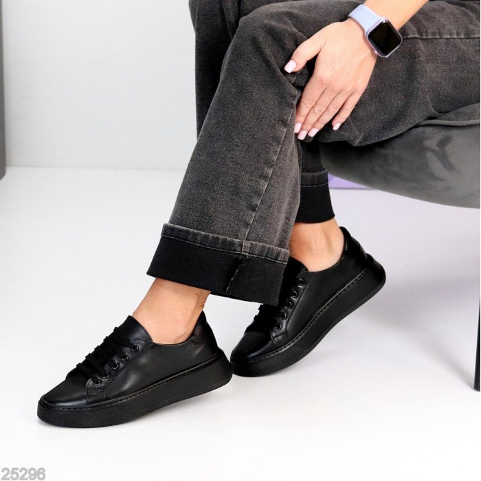 Кеди жіночі натуральна шкіра чорні 37,38,39,40р