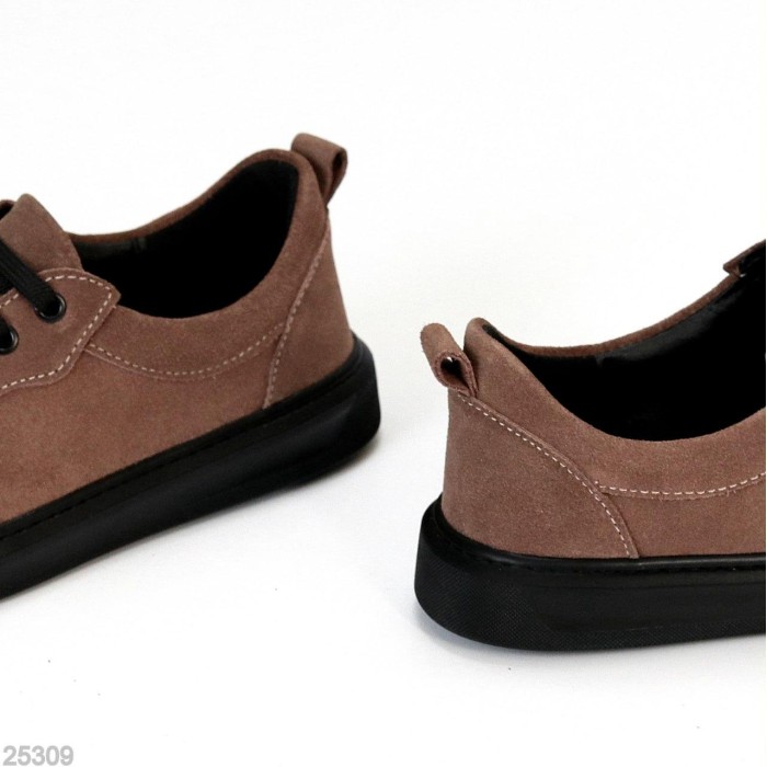 Кеди жіночі натуральна замша колір беж 38,39,40р.