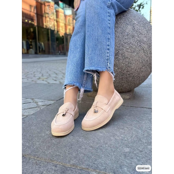 Туфлі/Лофери жіночі колір:бежевий натуральна замша 36,38,39,40,41р