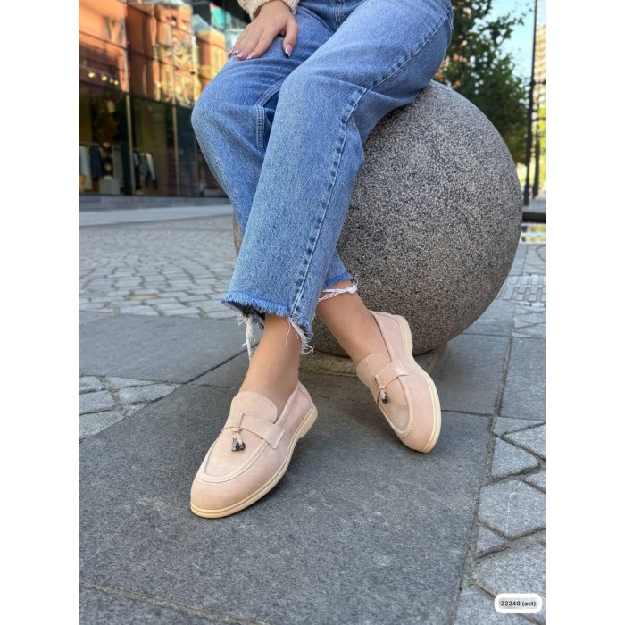 Туфлі/Лофери жіночі колір:бежевий натуральна замша 36,38,39,40,41р